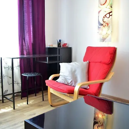 Heidy - Comfy Space Apartment